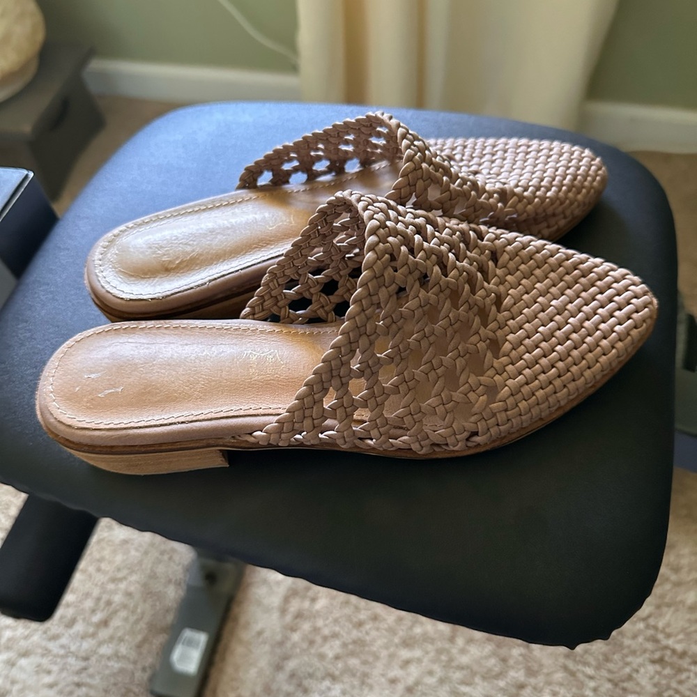 Mi.iM Woven Brown Mules - Picture 4 of 4